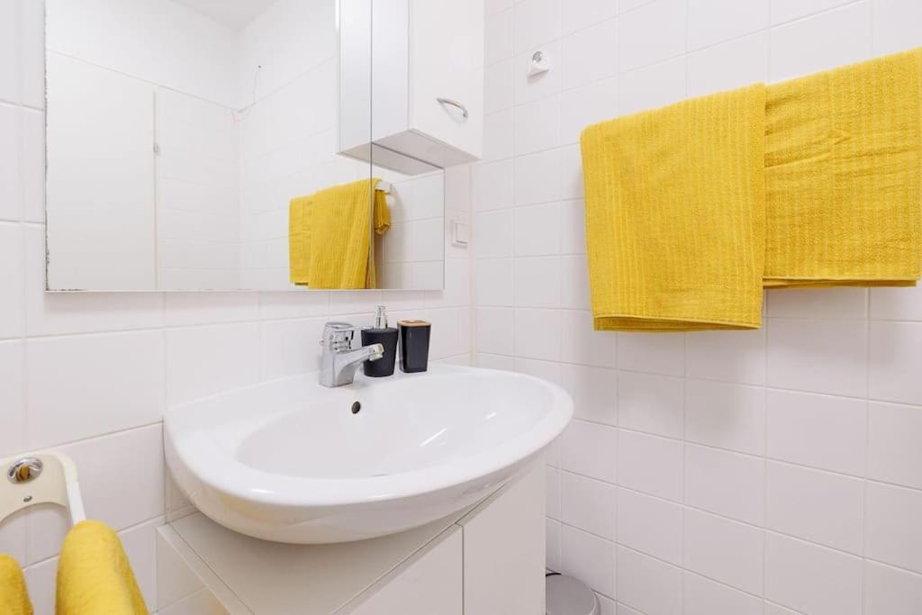 New! Cozy & Lovely In The 3rd District Wien